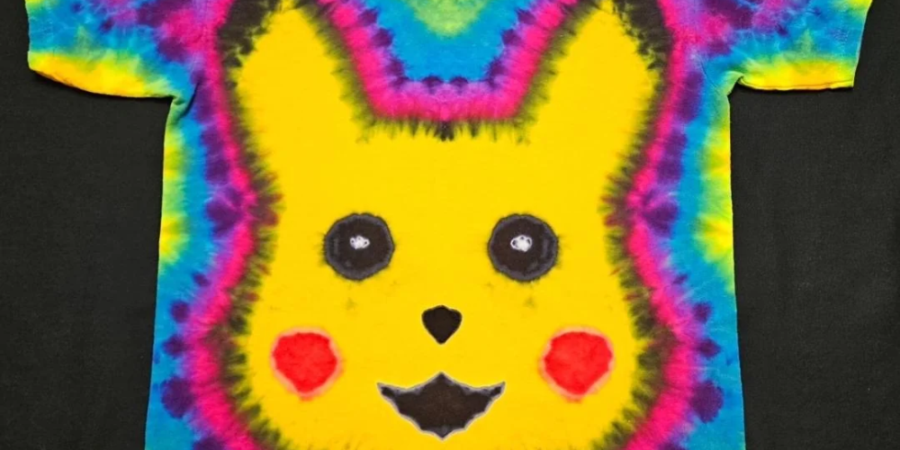 Creative Mom Crafts Customized Pikachu Tie-Dye Shirt for Daughter